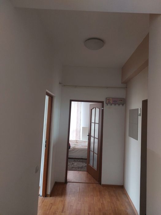 Închiriez apartament 2 camere Strada Mare