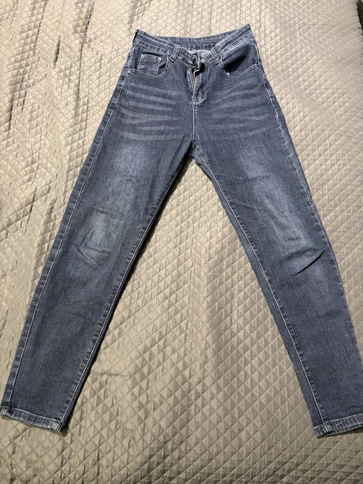 Одежда даром отдаю