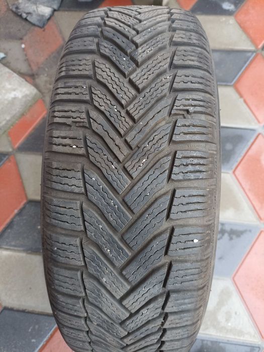 anvelop 205\60\16 micelin cu genta gata echlibrate si umflate de iarna