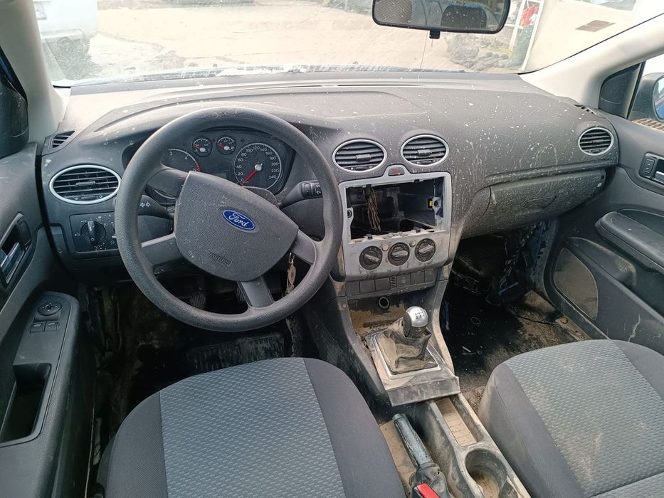 Dezmembrari Ford Focus 2 1.6 tdci break