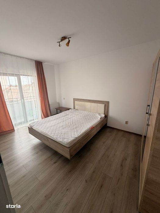 Apartament, 2 camere decomandate, parcare subterana, zona Traian Vuia