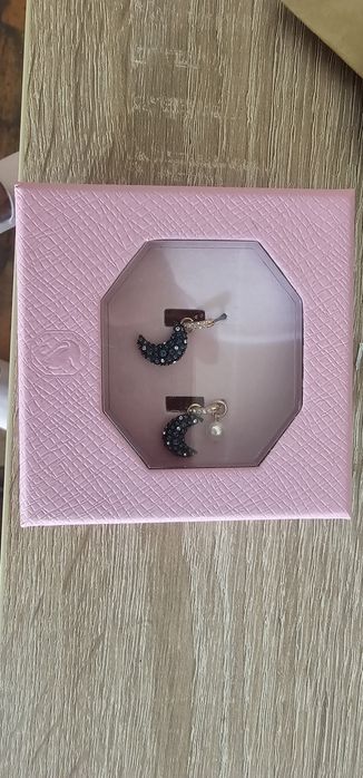 Красиви обеци Swarovski