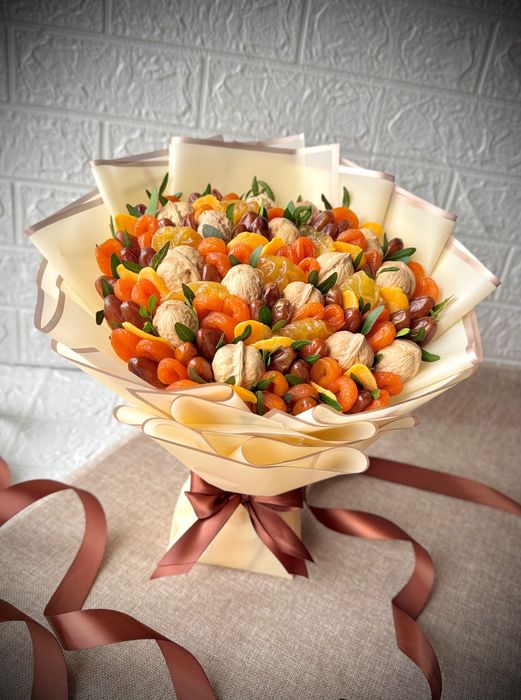 Букеты из сухофруктов