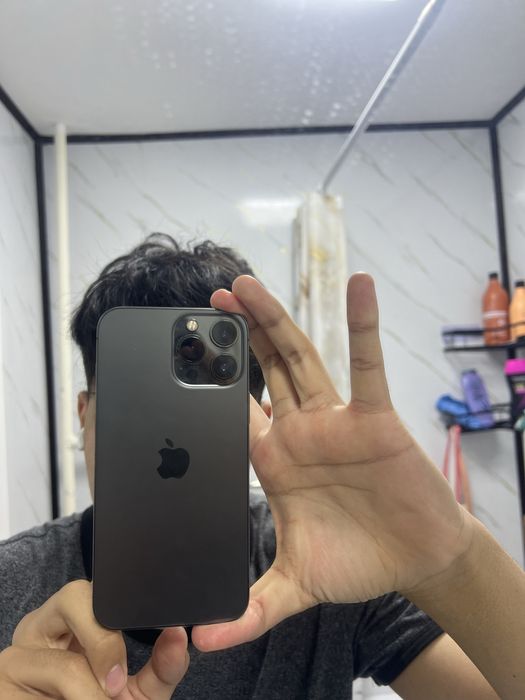 Продам или обменяю 13 про макс