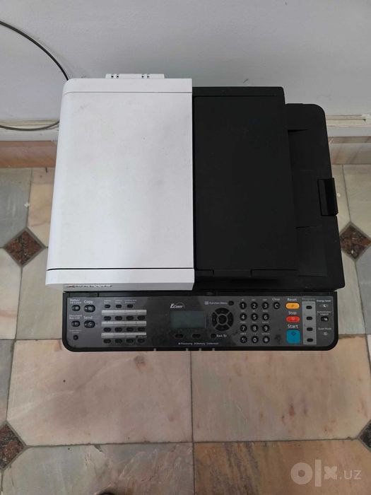 Printer Kyocera sotiladi