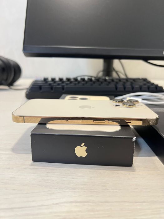 iPhone 13 pro, в идеальном состоянии