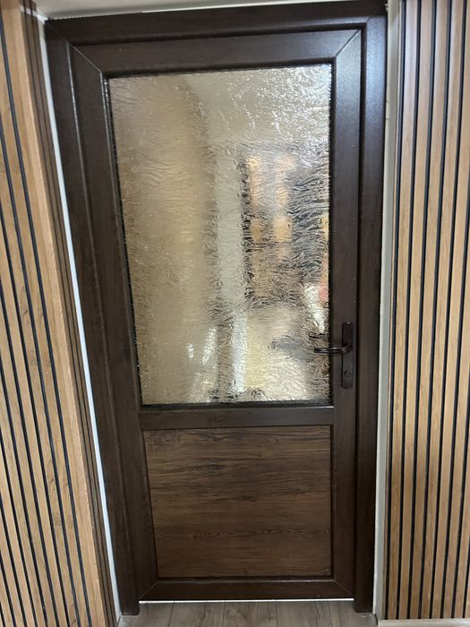 Окна двери витрожи