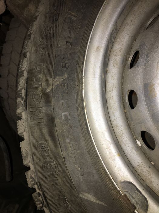 Резина с дисками. Шыпы.