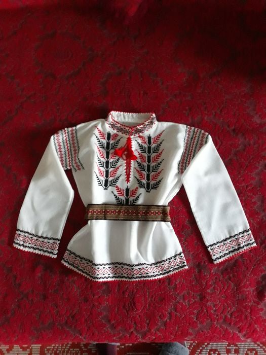 Ie populară pentru băieți