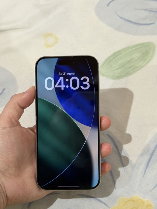 iPhone 15 pro 256гб