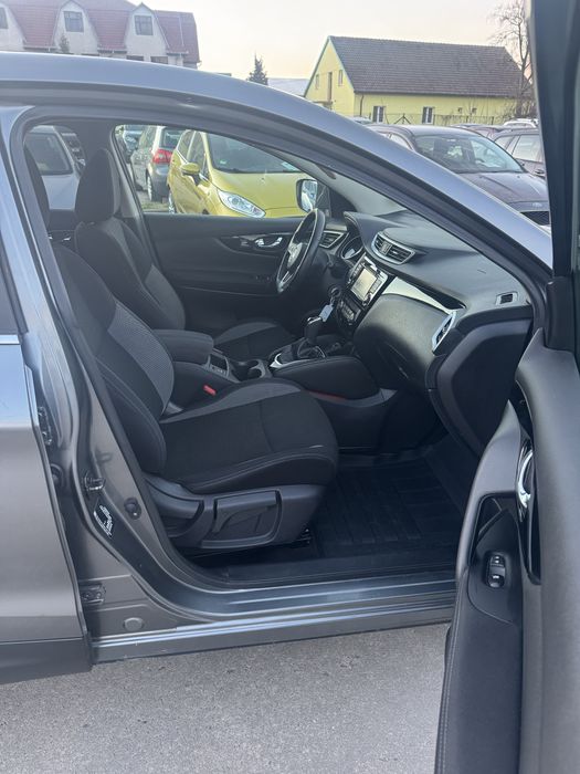 Nissan Qashqai 2019 Automat Benzina 141000km