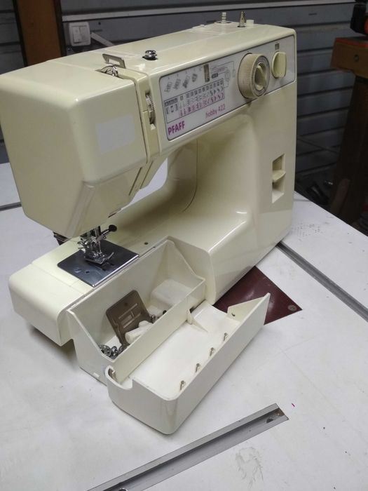 Швейная машина Pfaff hobby 422