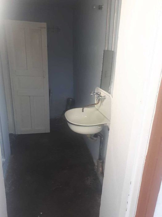 Ховли уй сотилади барча шароитлари бор