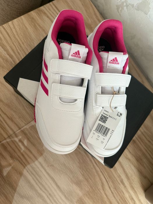 Продам стильные кеды Adidas (оригинал)