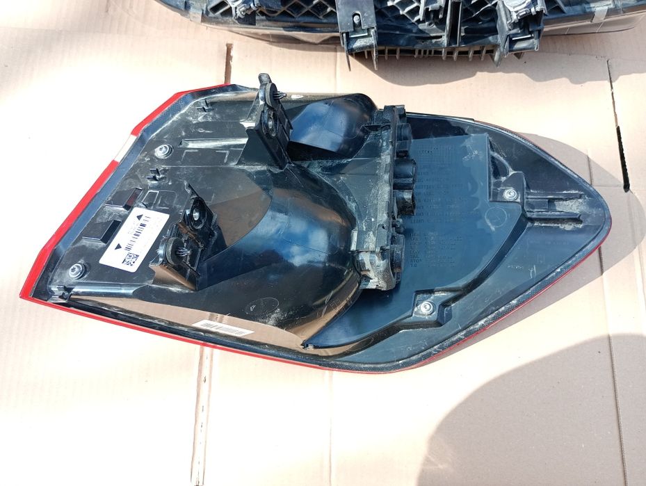 Bara fata airbag stop faruri full led BMW seria 2 Active Tourer F45