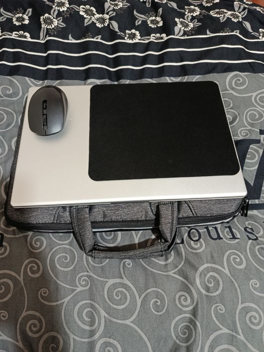 HP noutbuk 15-fc0171nia