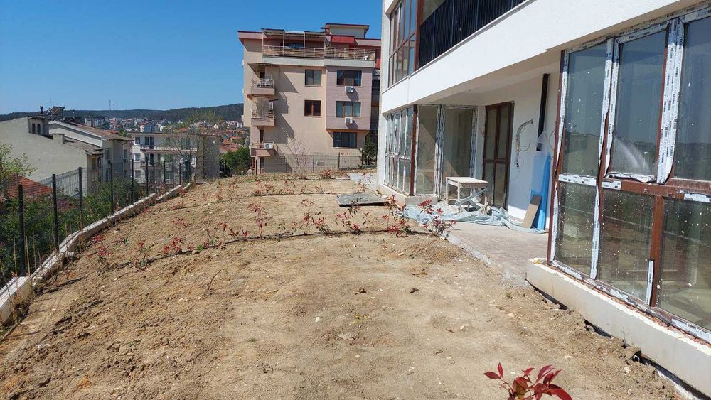 Продава се Двустаен апартамент в Варна, Виница - 72 кв.м за 1667 €/кв.м - Снимка #5