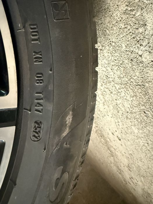 Roti Volvo 235/55 R19