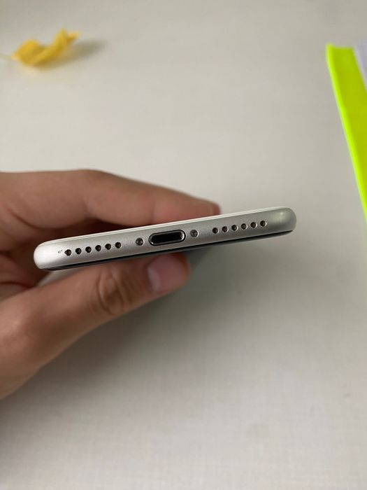 iPhone SE 2020 display spart