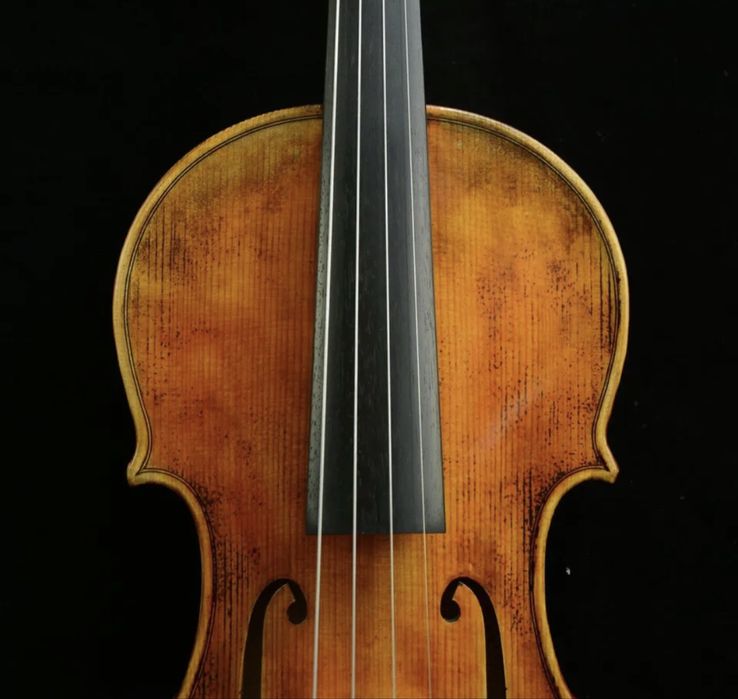 Продается мастеровая скрипка с очень красивым тембром