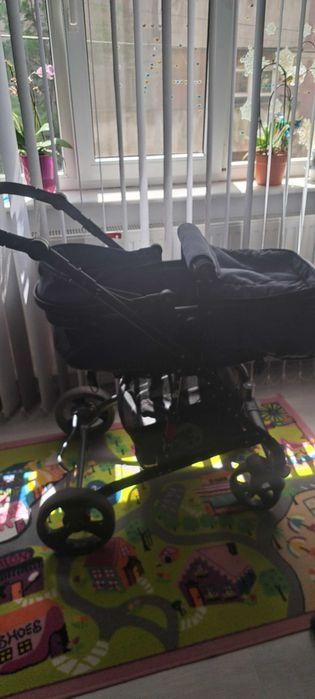 Vand urgent patut si carucior 500 lei