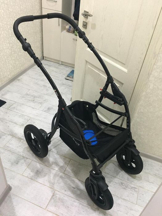 Продаю коляску Riko Basic Alfa 2 в 1