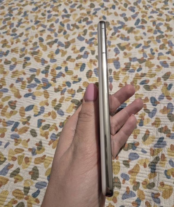 Много запазен Samsung S 21