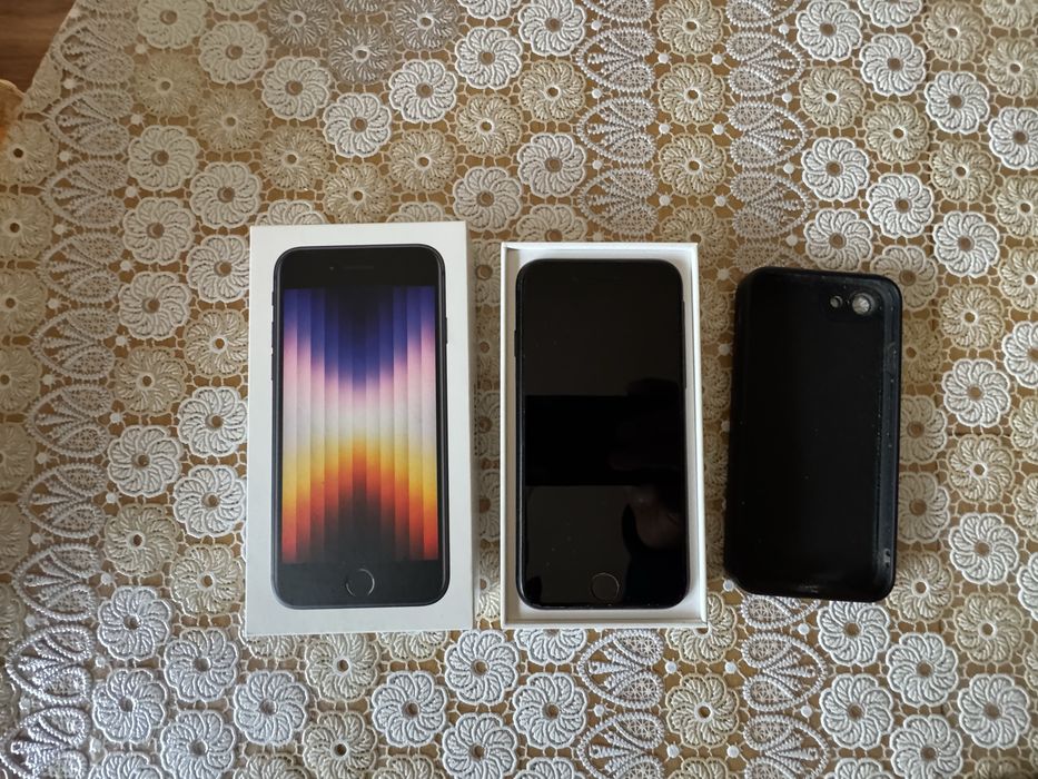 iphone SE 3  128 gb