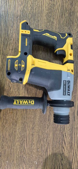Перфоратор Dewalt DCH172