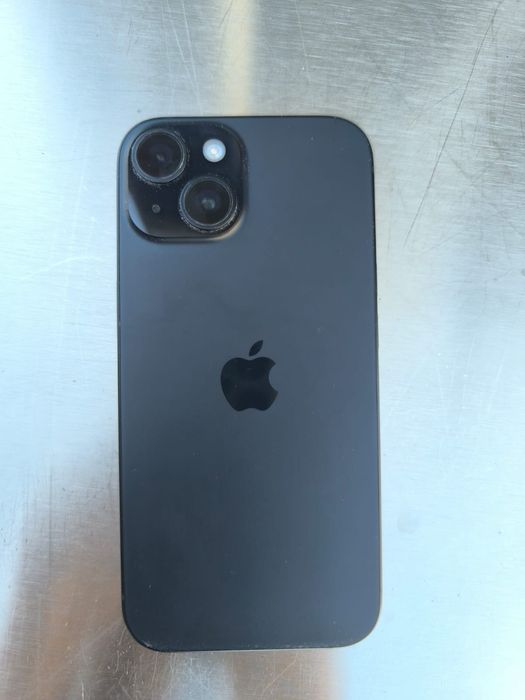 Продам iphone 15 128гб айфон