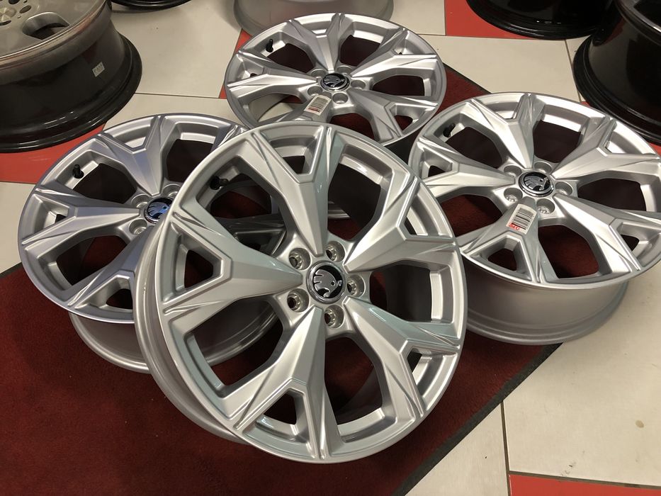 17ц 5х100 Audi A1 Skoda Scala Kamiq VW T Roc  C Trek Polo  Seat Subaru