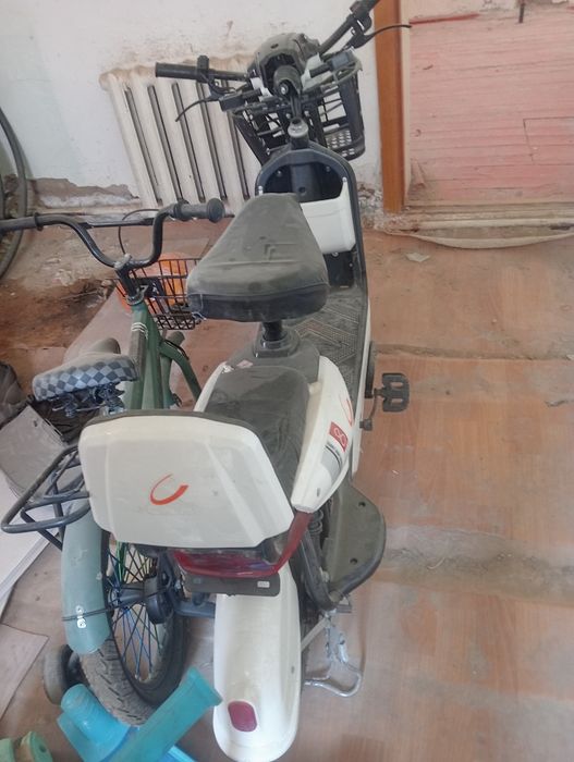 Скутер sk8   40k