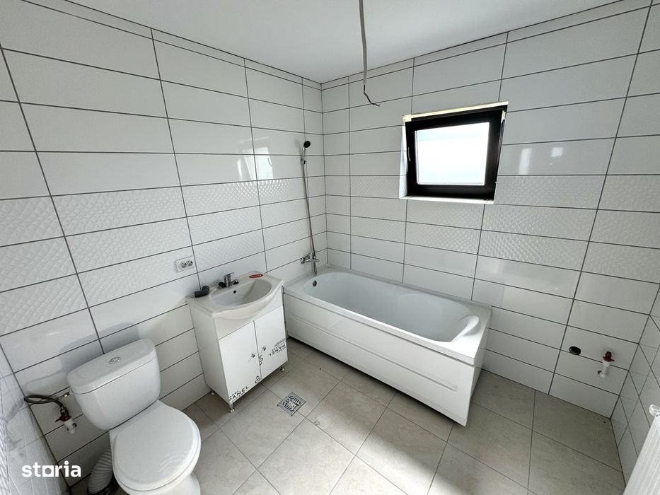 Placa! ASFALT! 400 mp teren! Casa 3 camere, Horpaz