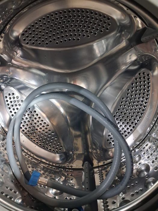Продам стиральную машину