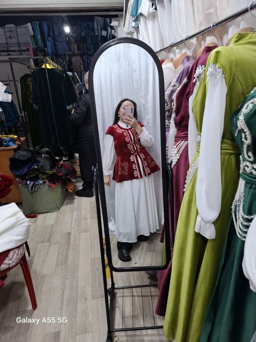 Продам платье с комзолом