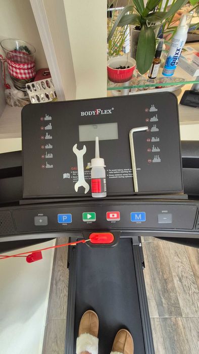 Електрическа сгъваема пътека за бягане