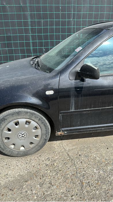 Volkswagen Golf, 2003