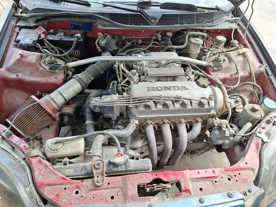 Продавам Хонса сивик 6