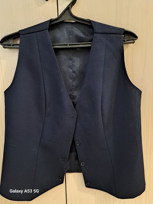 Школьный костюм для девочки