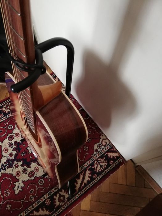 Уникална колекционерска българска китара Кремона