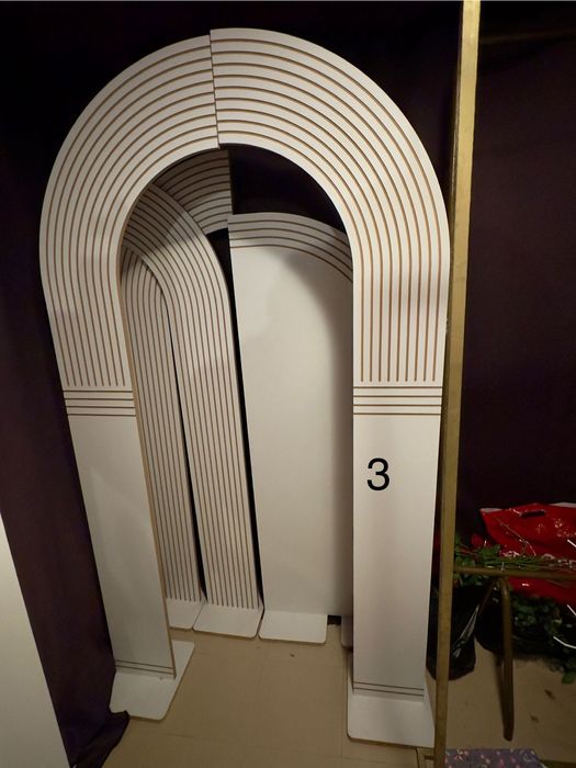 Арки за декорация под наем