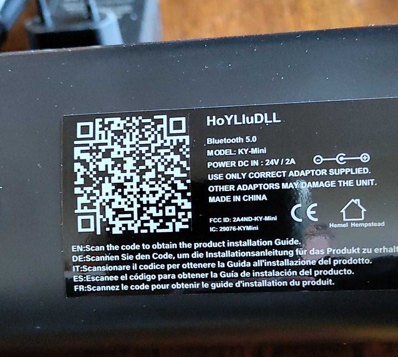 Продавам нов SoundbarSpeaker