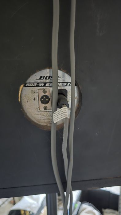 Тонколони Cerwin-vega  DC - SERIES  12 / И 2 бр. BOSE -300 evro