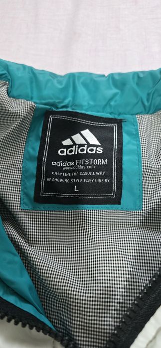 Продаётся безрукавка унисекс