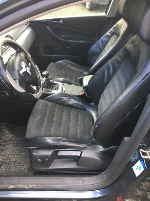 Vand/ dezmembrez Passat B6  2.0 140 CP