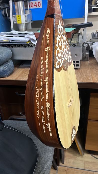 Домбыра Домбра Дамбра