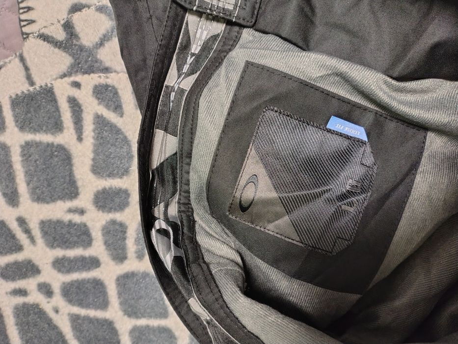 Pantaloni de snowboard Oakley