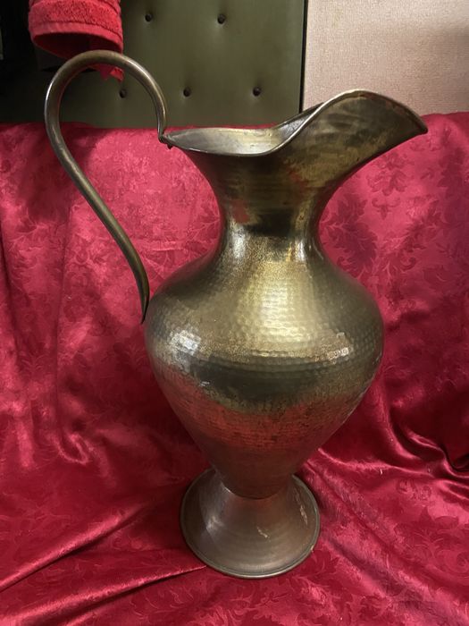 Медни и бронзови съдове