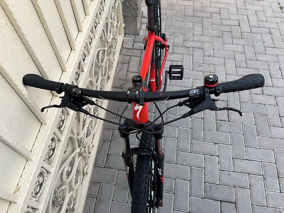 Велосипед Specialized Rockhopper 29( scott merida trek giant cube