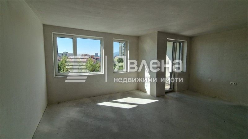 Продава се Тристаен апартамент в София, Банишора - 91 кв.м за 2193 €/кв.м - Снимка #9
